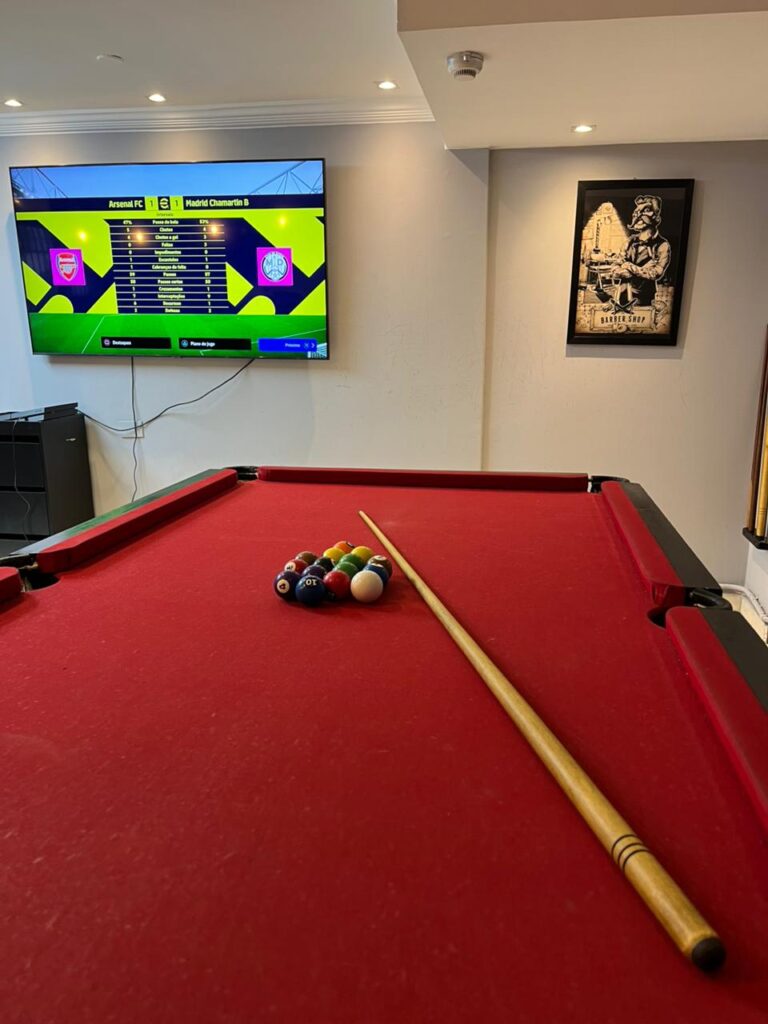 WhatsApp Image 2025-11-05 at 17.33.20 (1)